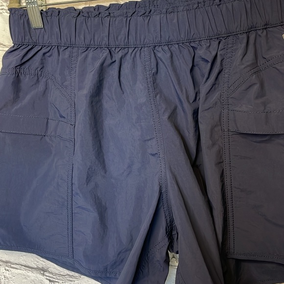 NWOT FP Movement In The Wild Shorts - Supernova - Size Small - Picture 9 of 17